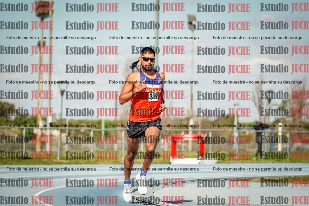 Fotos de los 5000 m llanos de mujeres y varones