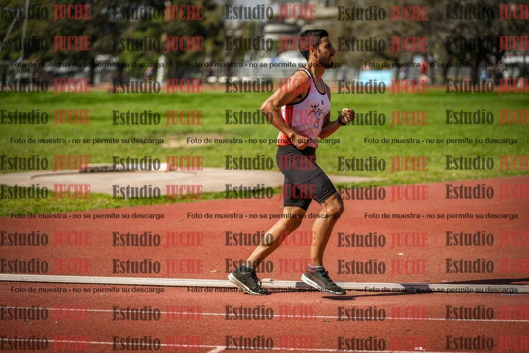 Fotos de los 1500 m llanos de varones