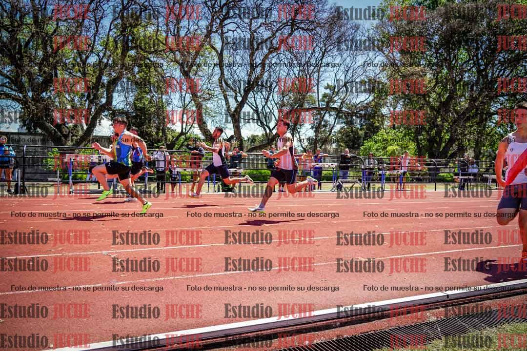 Fotos de los 100 m llanos de varones