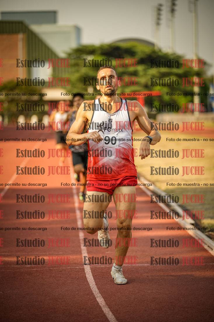 Fotos de los 1500 m llanos de varones
