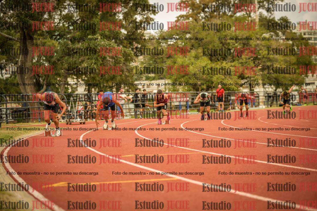 Fotos de los 200 m llanos de varones
