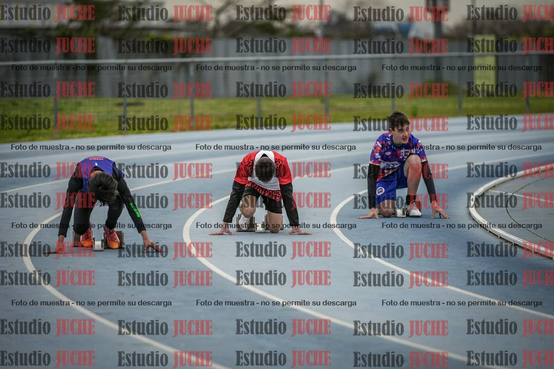 Fotos de los 150 m llanos de varones - U14