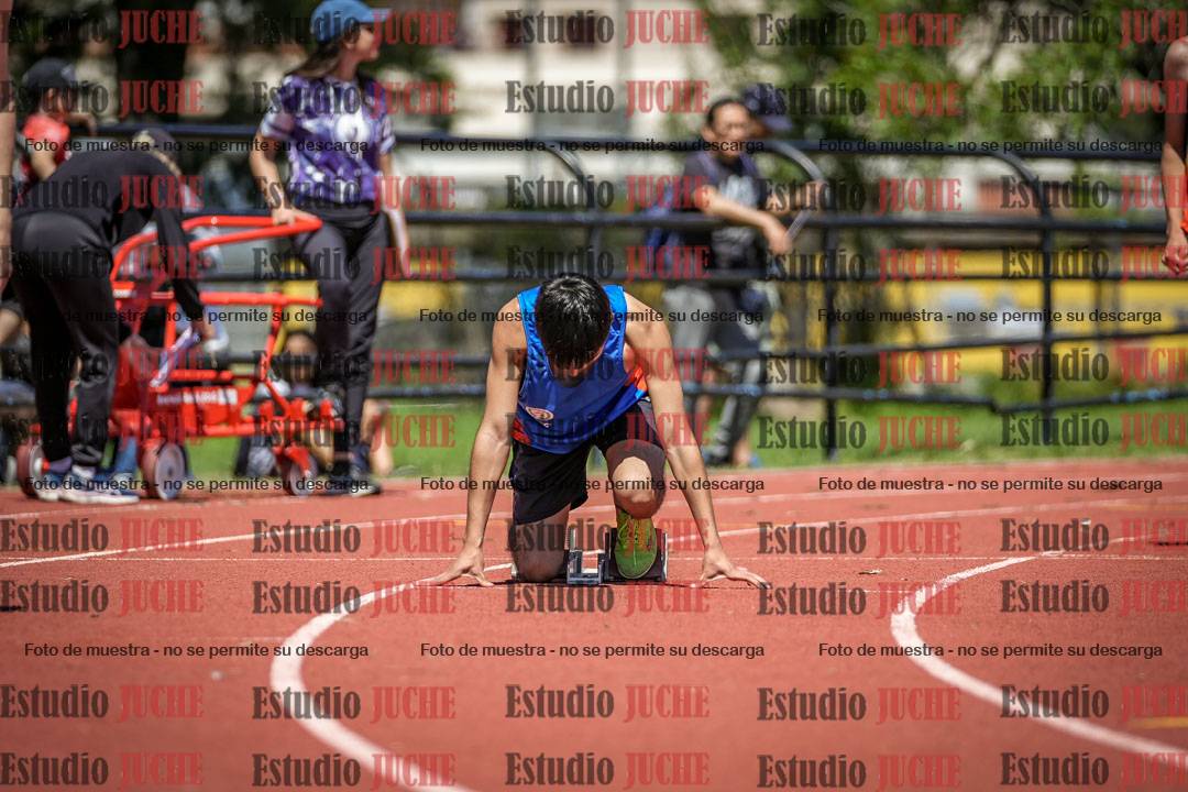 Fotos de los 200 m llanos de varones