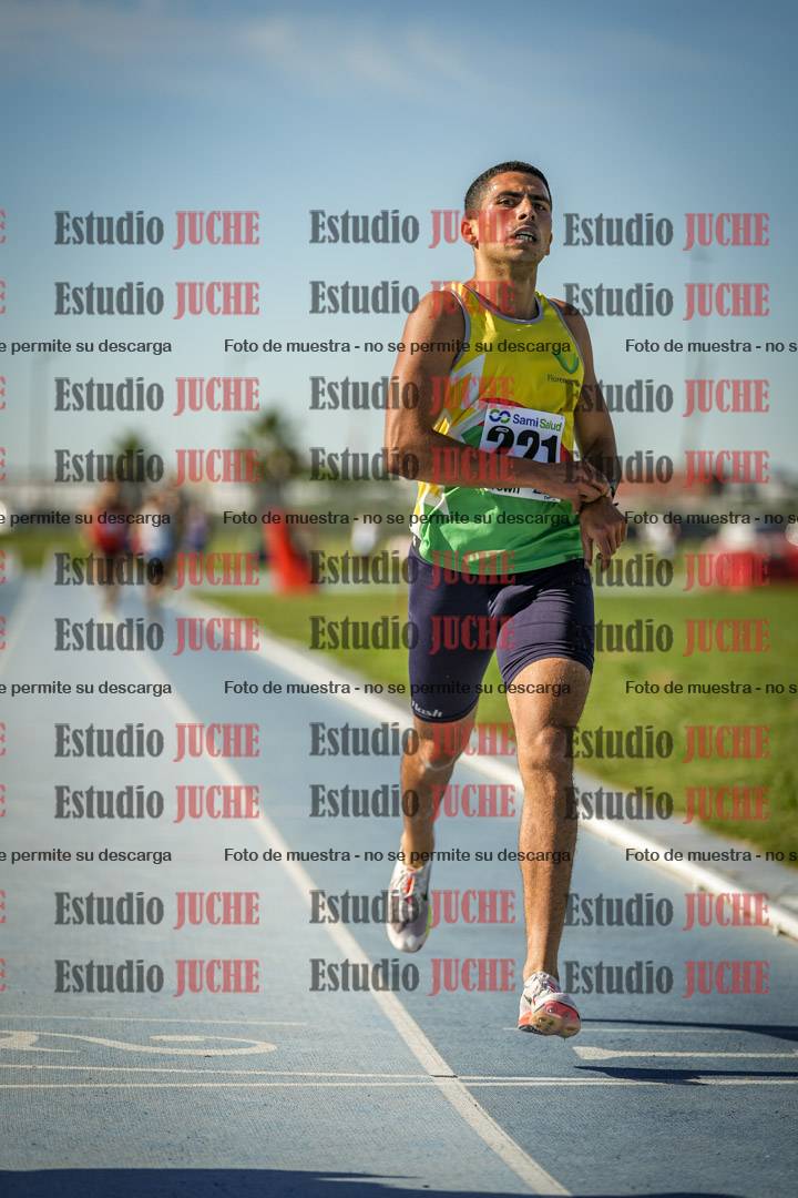 Fotos de los 1500 m llanos de varones