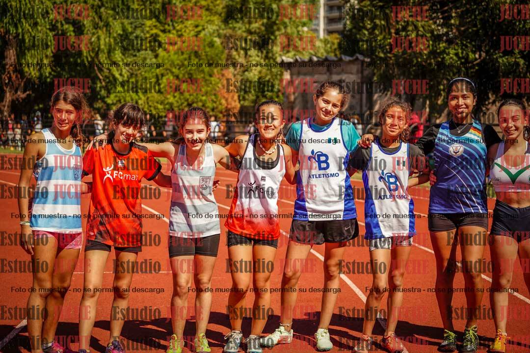 Fotos de algunos podios y extras del torneo