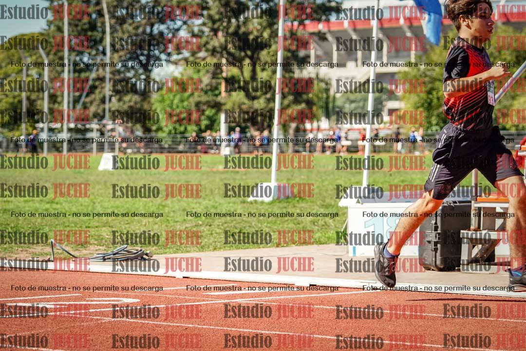 Fotos de los 600 m llanos de varones