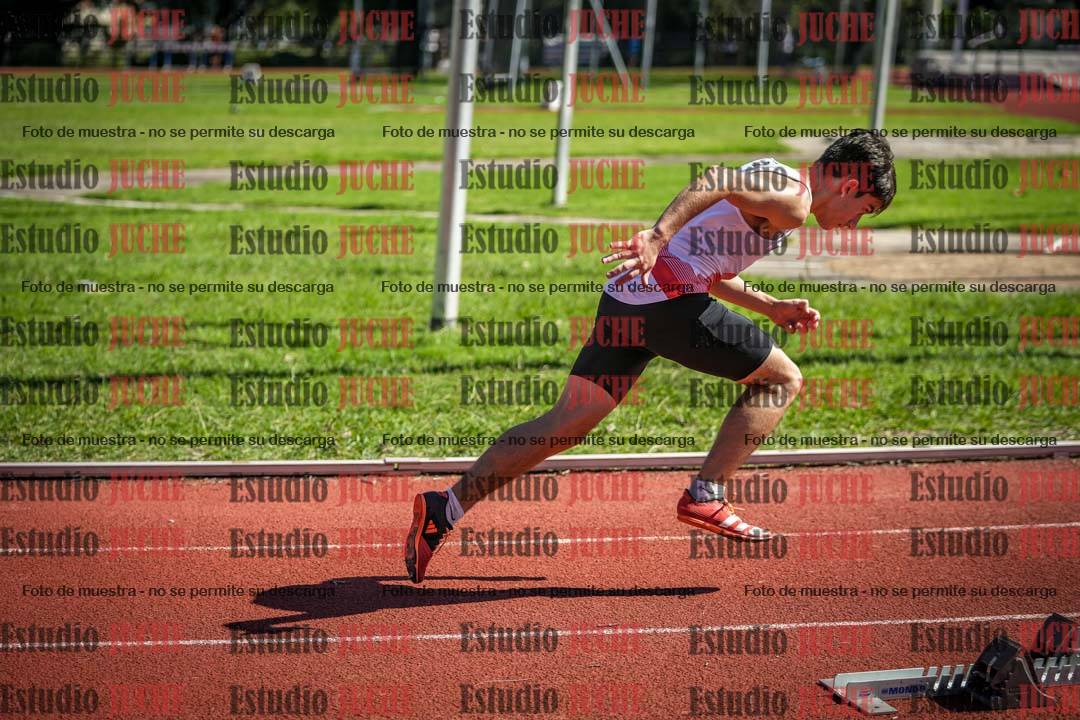 Fotos de los 200 m llanos de varones