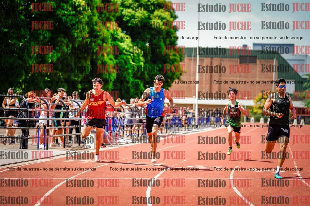 Fotos de los 400 m llanos de varones
