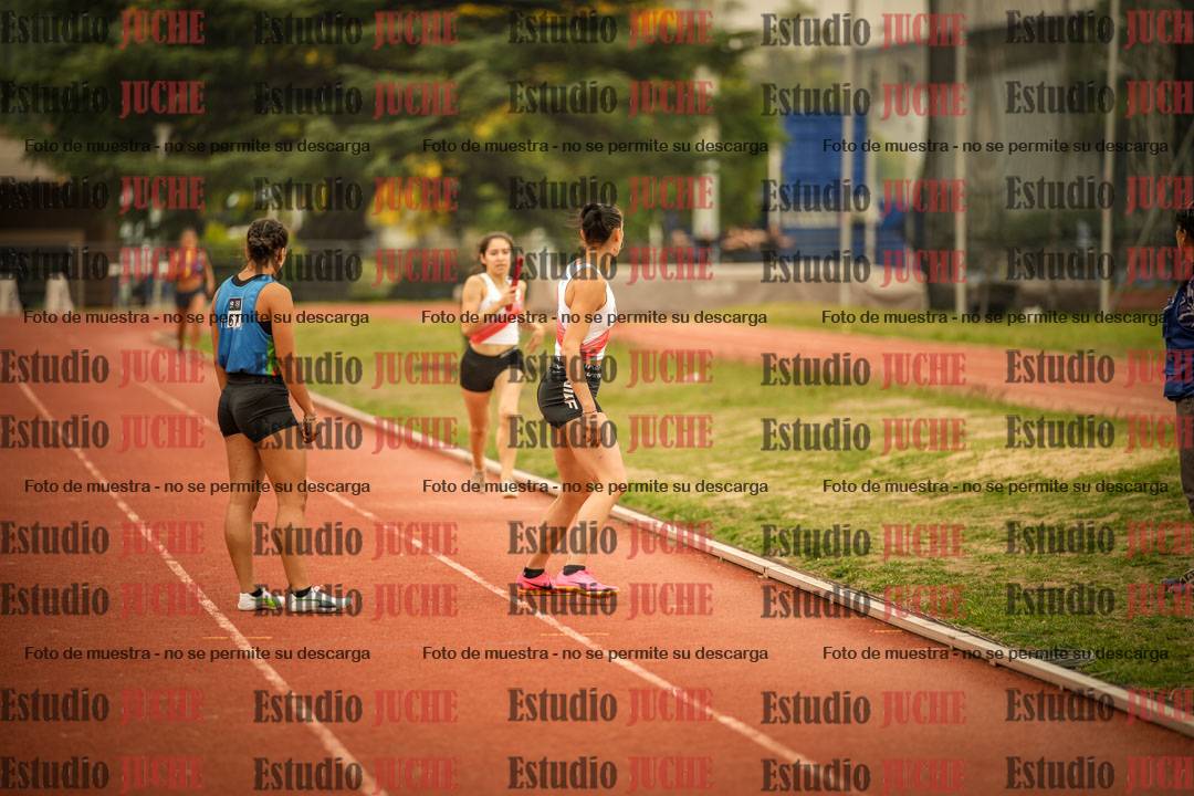 Fotos de las Postas 4x400 m de mujeres