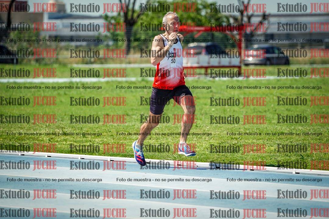 Fotos de los 800 m llanos de varones