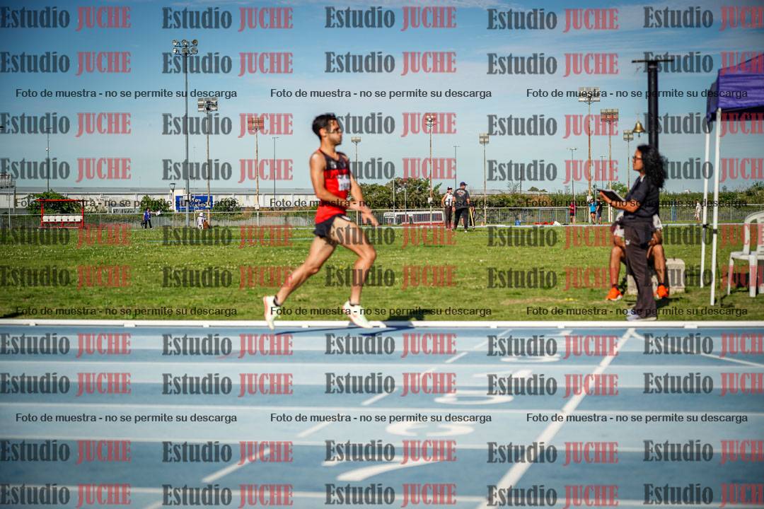 Fotos de los 1500 m llanos de varones