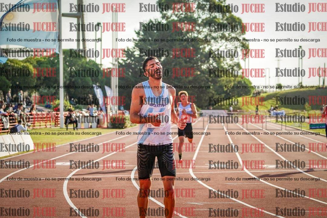 Fotos de los 400 m con vallas de varones