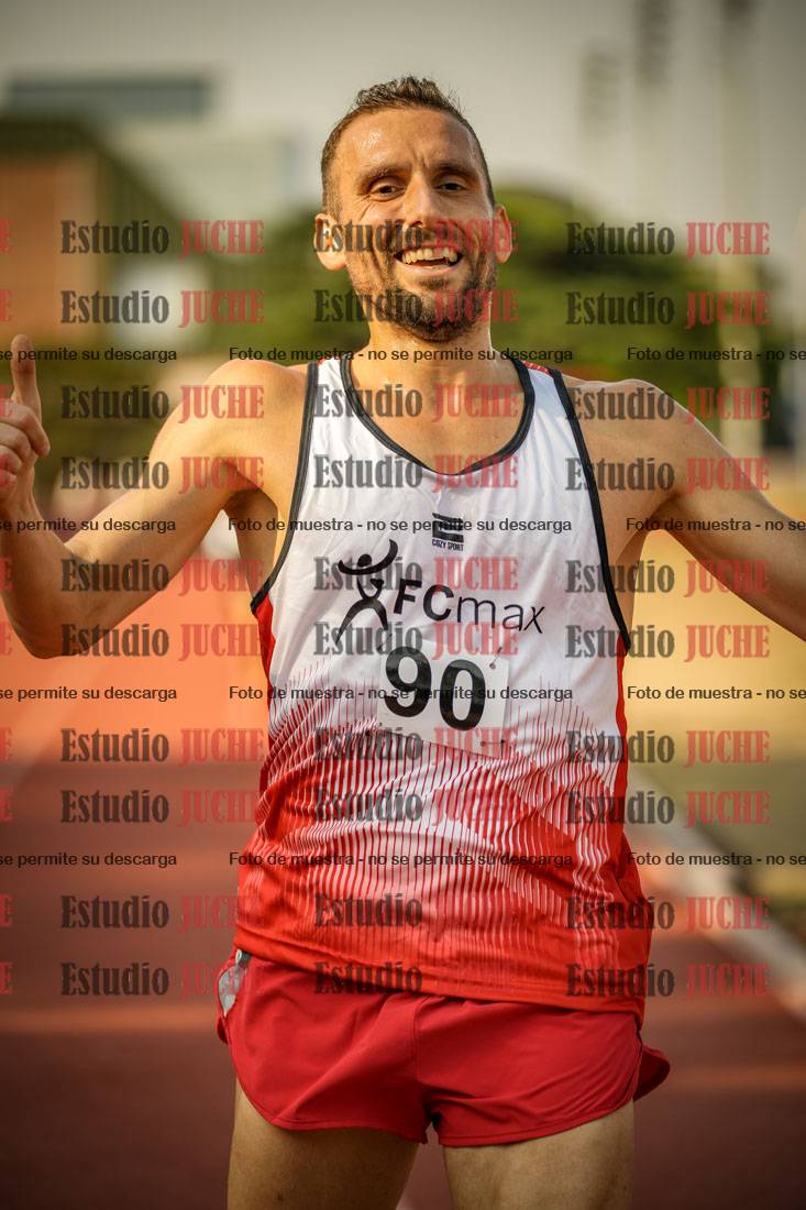 Fotos de los 1500 m llanos de varones