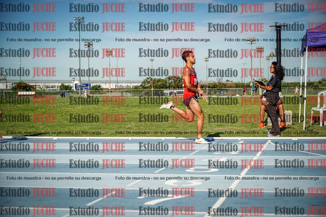 Fotos de los 1500 m llanos de varones