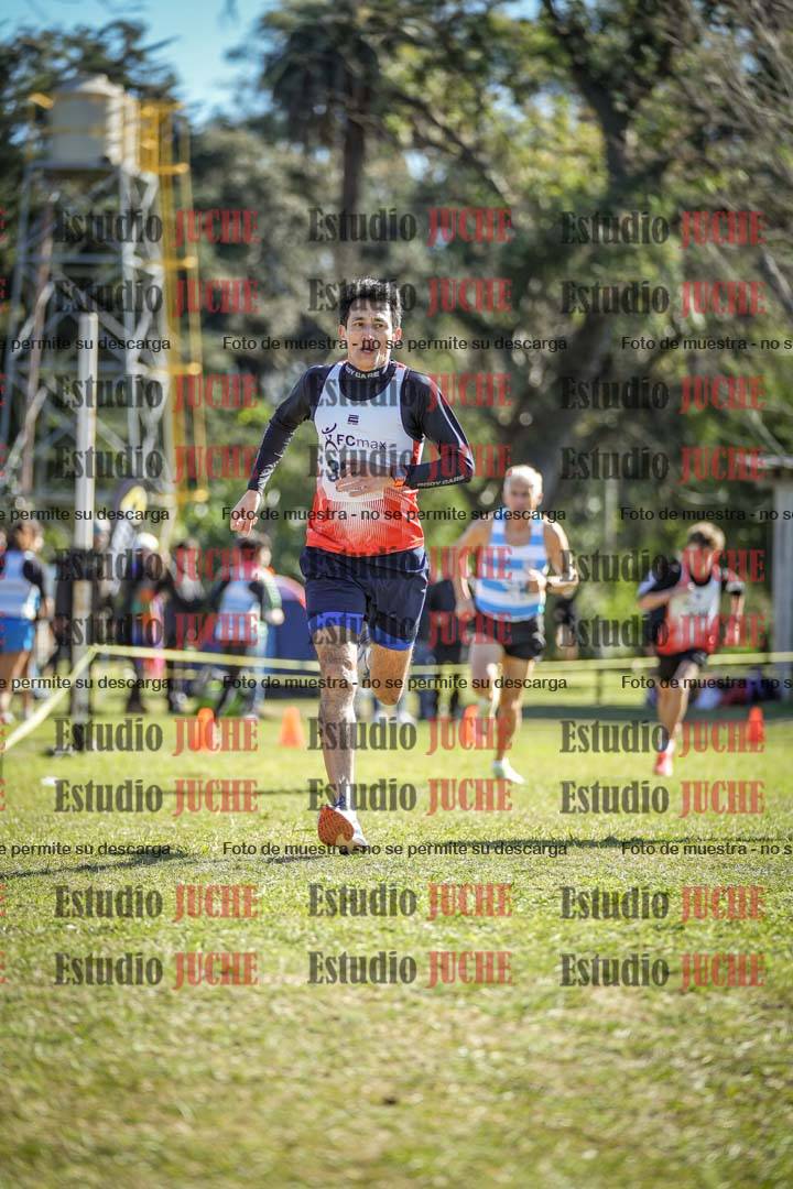 Fotos de la llegada del cross de 1500 m