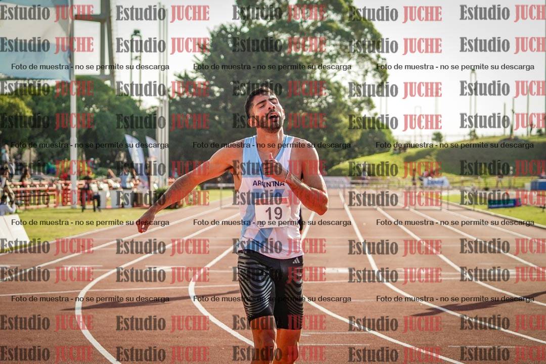 Fotos de los 400 m con vallas de varones