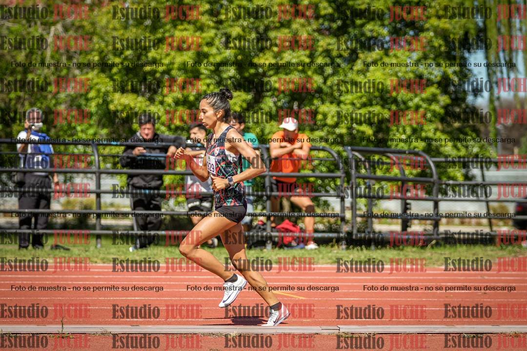 Fotos de los 5000 m llanos de mujeres