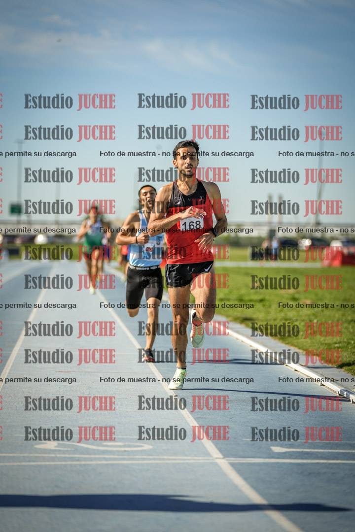 Fotos de los 1500 m llanos de varones