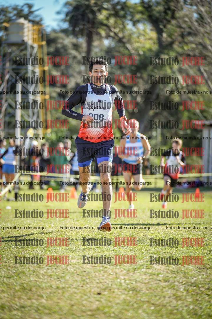 Fotos de la llegada del cross de 1500 m