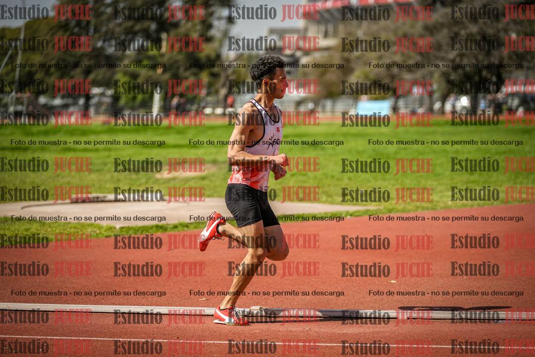 Fotos de los 1500 m llanos de varones