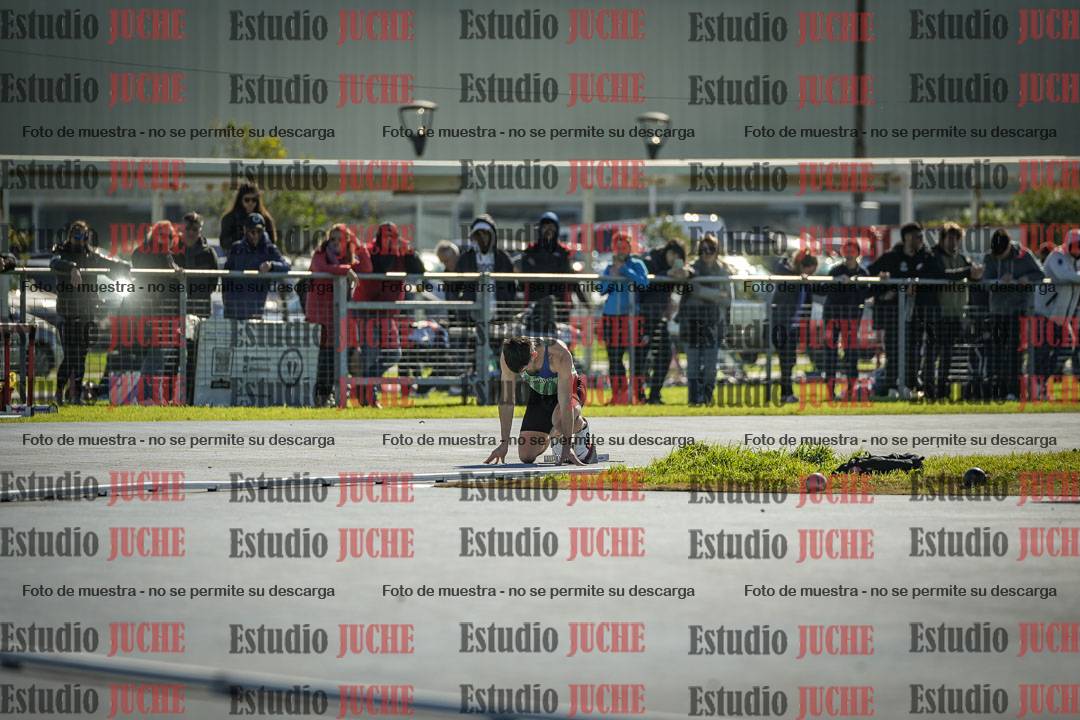 Fotos de los 400 m llanos de varones