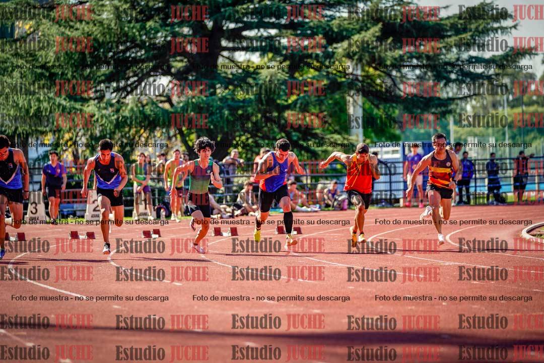 Fotos de los 100 m llanos de varones