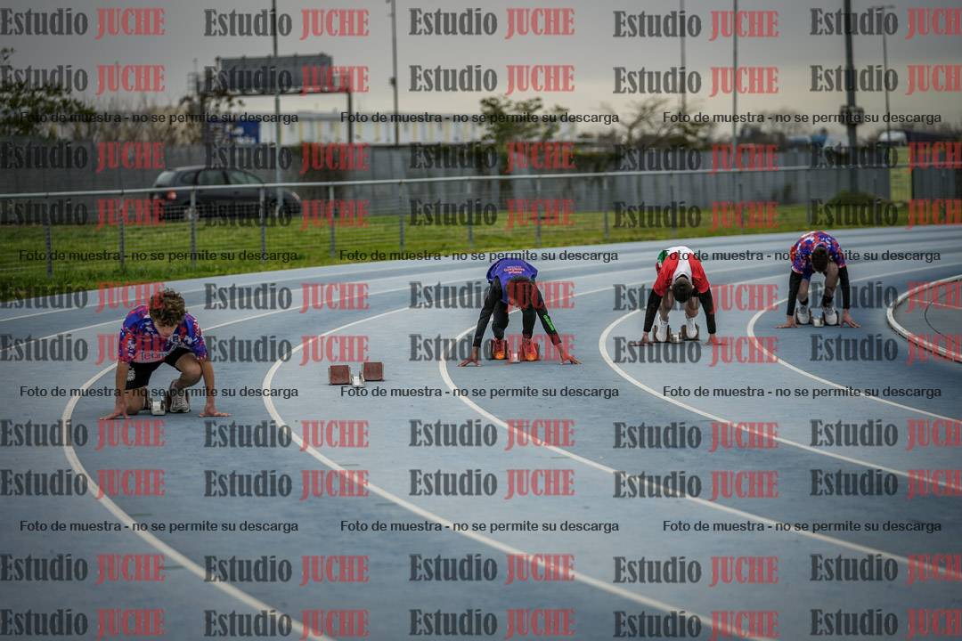 Fotos de los 150 m llanos de varones - U14