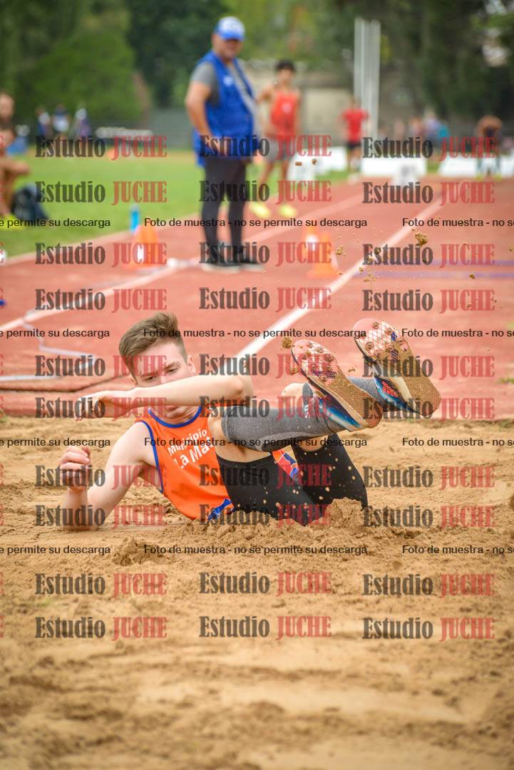Fotos del salto triple - tabla de 11 y 13