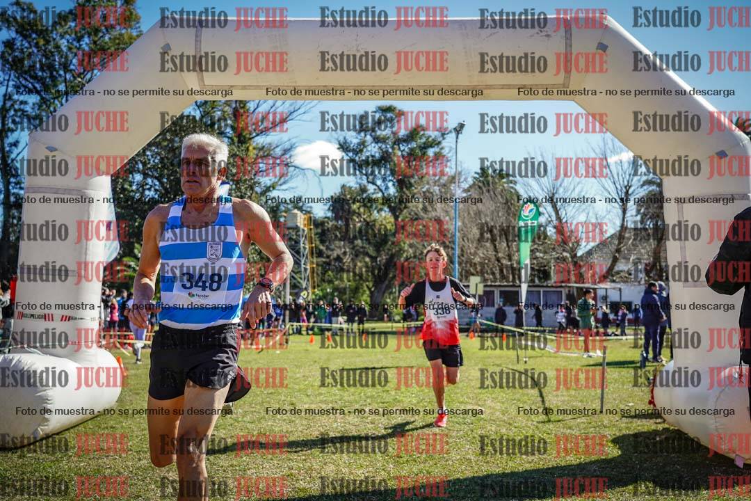 Fotos de la llegada del cross de 1500 m