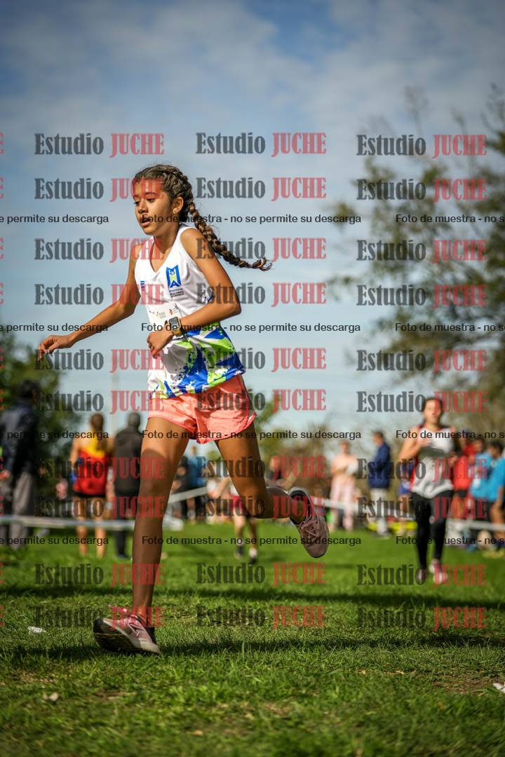 Fotos de la llegada del cross de 1000 m