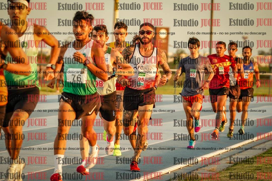 Fotos de los 3000 m llanos de varones