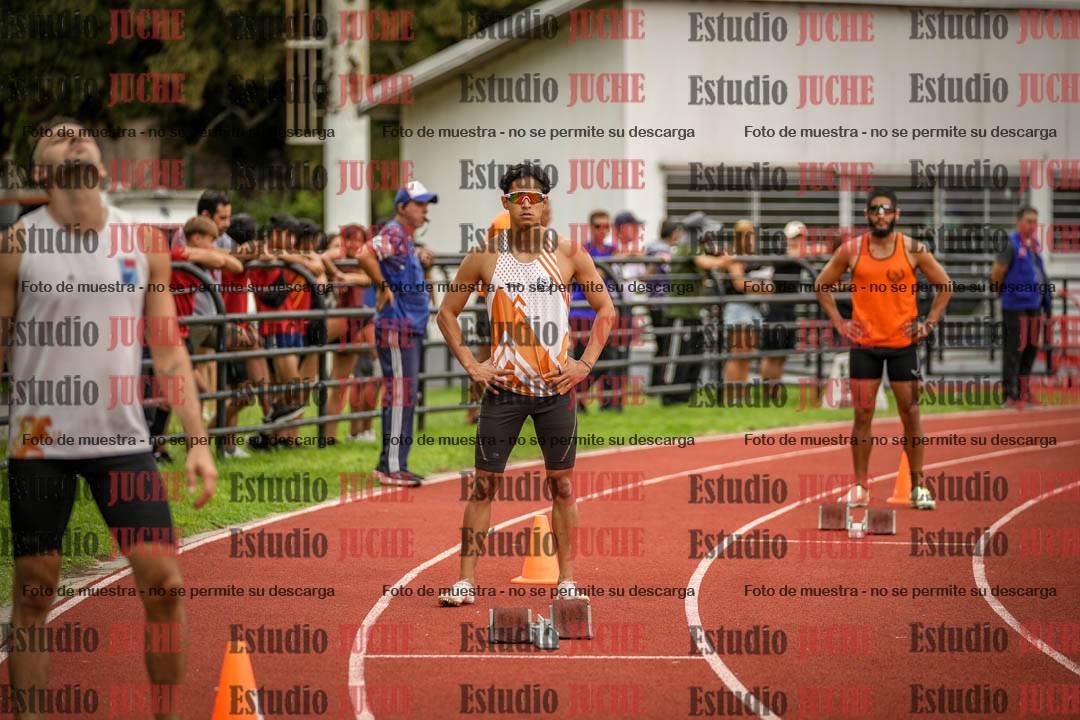 Fotos de los 400 m llanos de varones