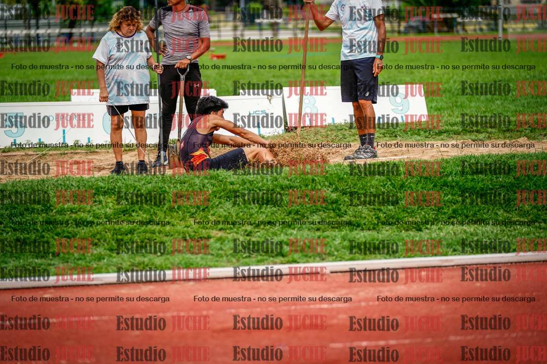 Fotos del salto en largo de varones - decatlón 2