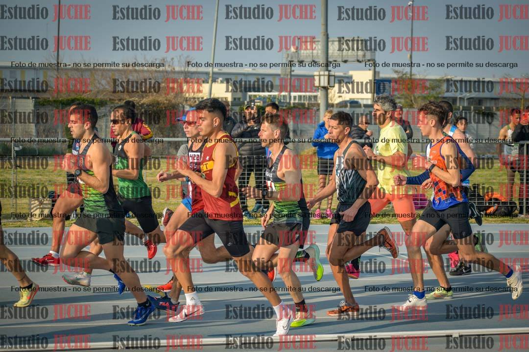 Fotos de los 3000 m llanos de varones