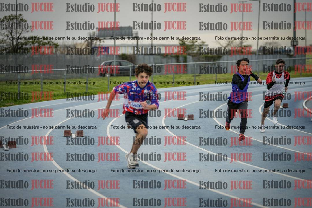 Fotos de los 150 m llanos de varones - U14