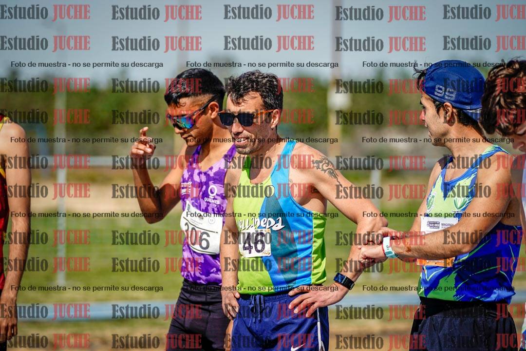 Fotos de los 3000 m llanos de varones