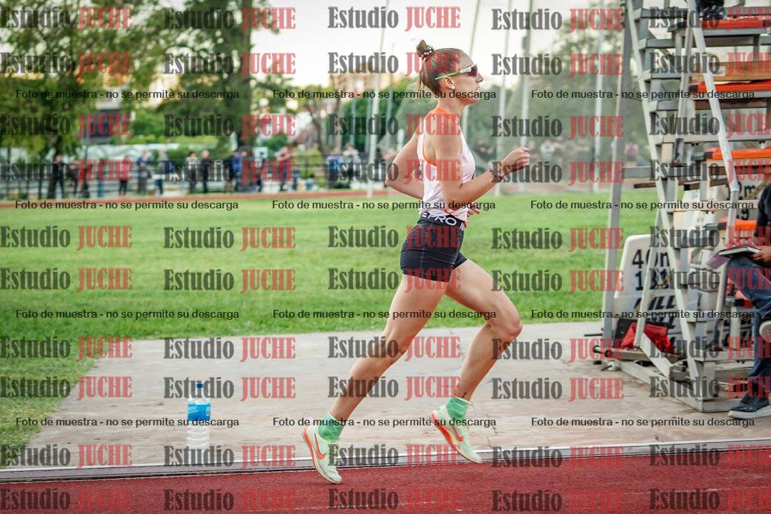 Fotos de los 1500 m llanos de mujeres