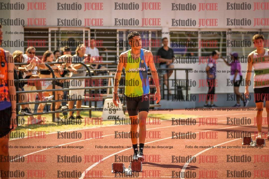 Fotos de los 400 m llanos de varones