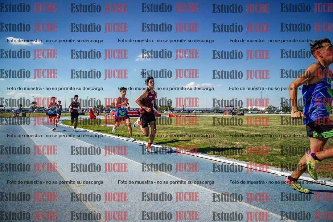 Fotos de los 600 m llanos de varones