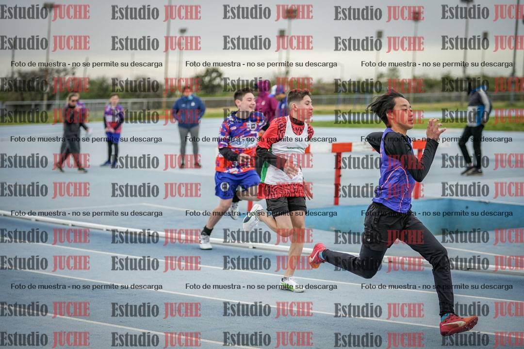 Fotos de los 150 m llanos de varones - U14