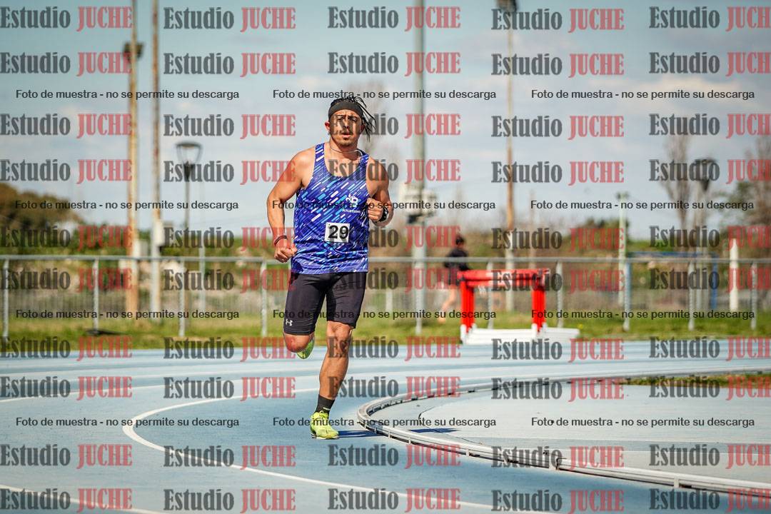 Fotos de los 5000 m llanos de mujeres y varones