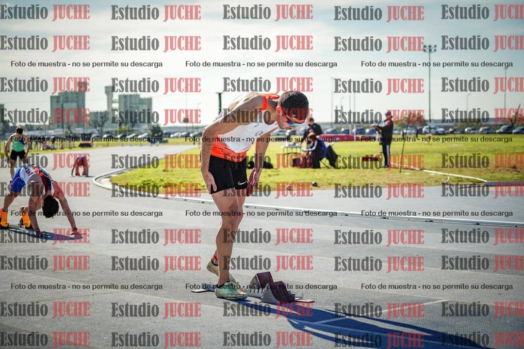 Fotos de los 400 m llanos de varones
