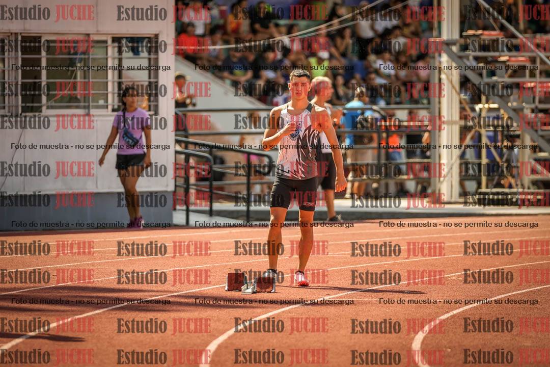 Fotos de los 400 m llanos de varones