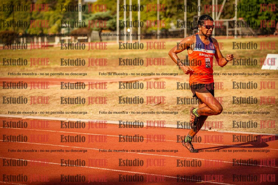 Fotos de los 1500 m llanos de varones