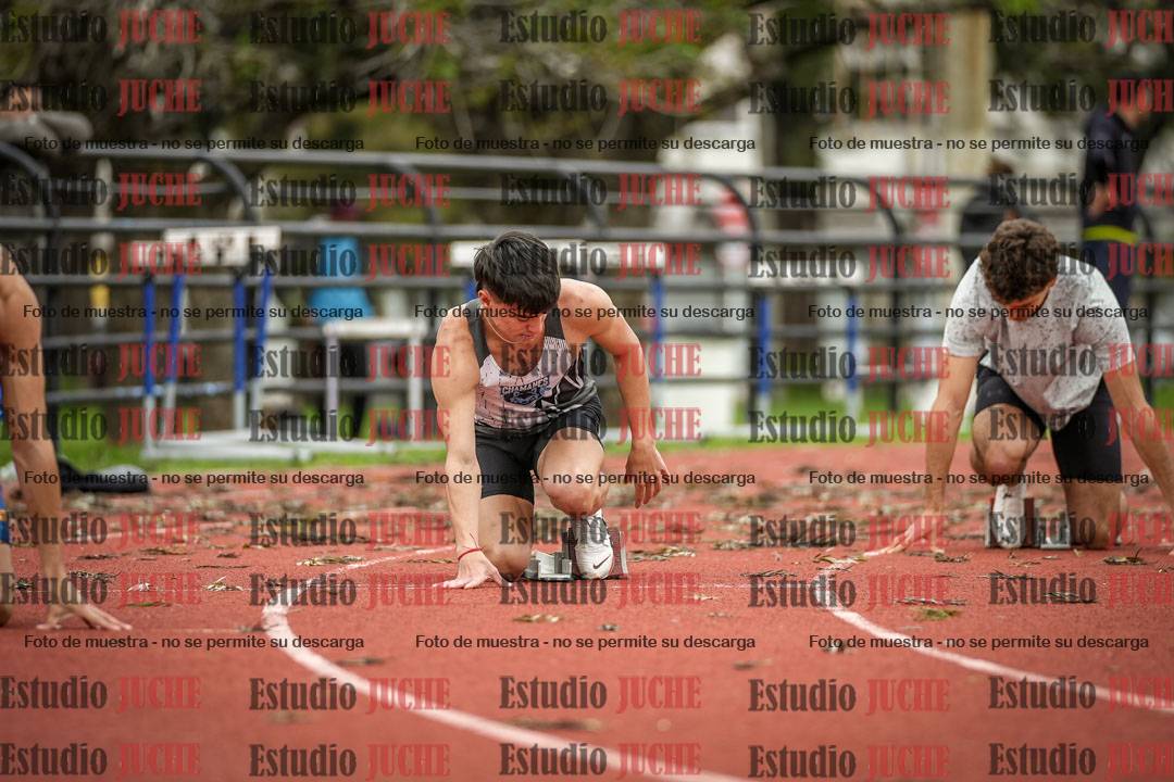 Fotos de los 200 m llanos de varones
