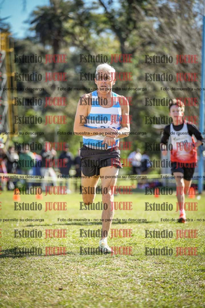 Fotos de la llegada del cross de 1500 m