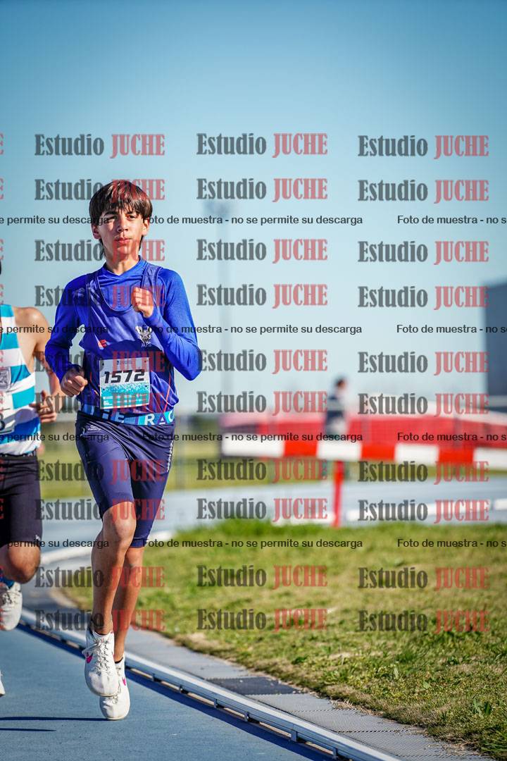 Fotos de los 2000 m llanos de varones