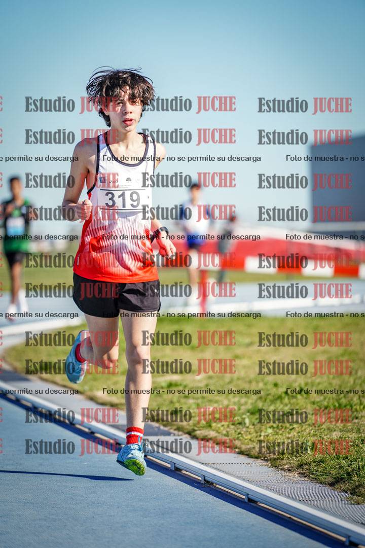 Fotos de los 2000 m llanos de varones
