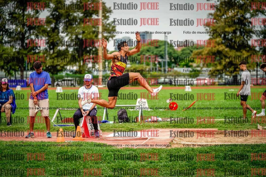 Fotos del salto en largo de varones - decatlón 2