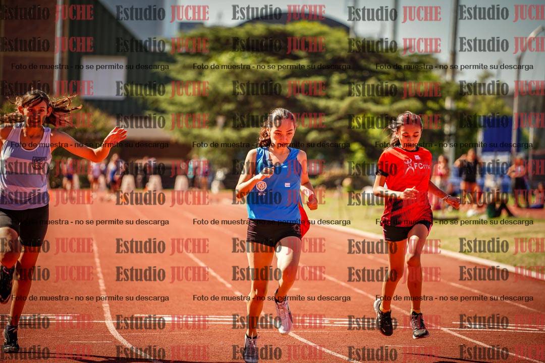 Fotos de los 80 m llanos de mujeres